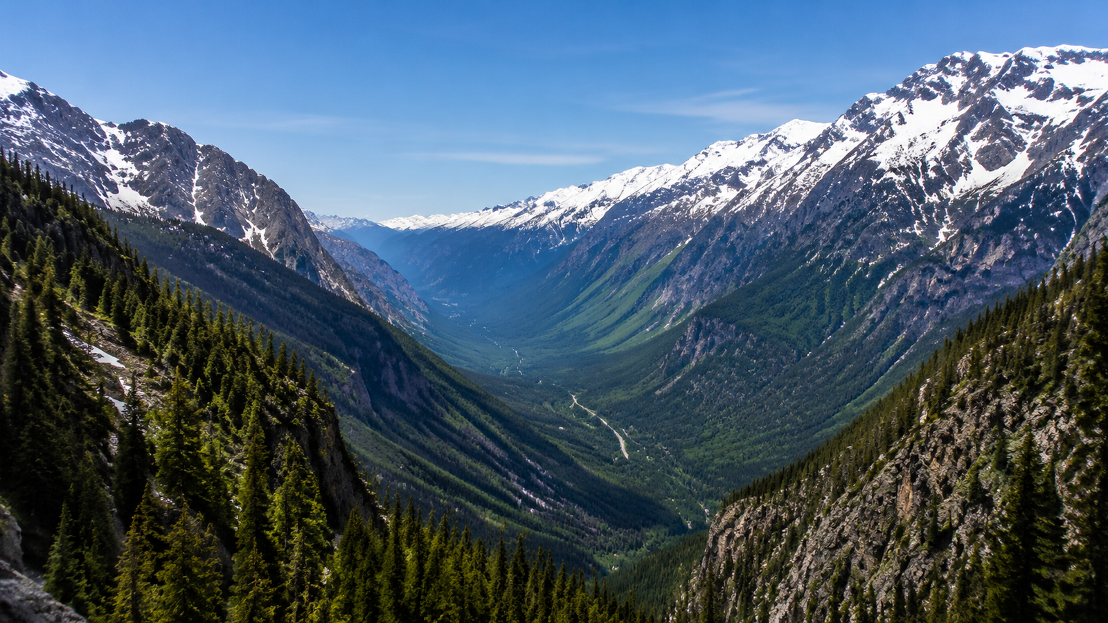 Canyon Runner Hotshot truck running a BC mountain pass corridor